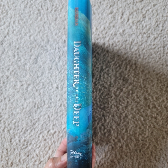 Book- Daughther of the Deep - Picture 2 of 7